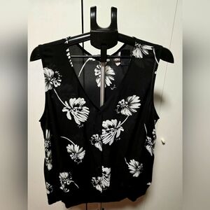 Floral Black and White Women's Top